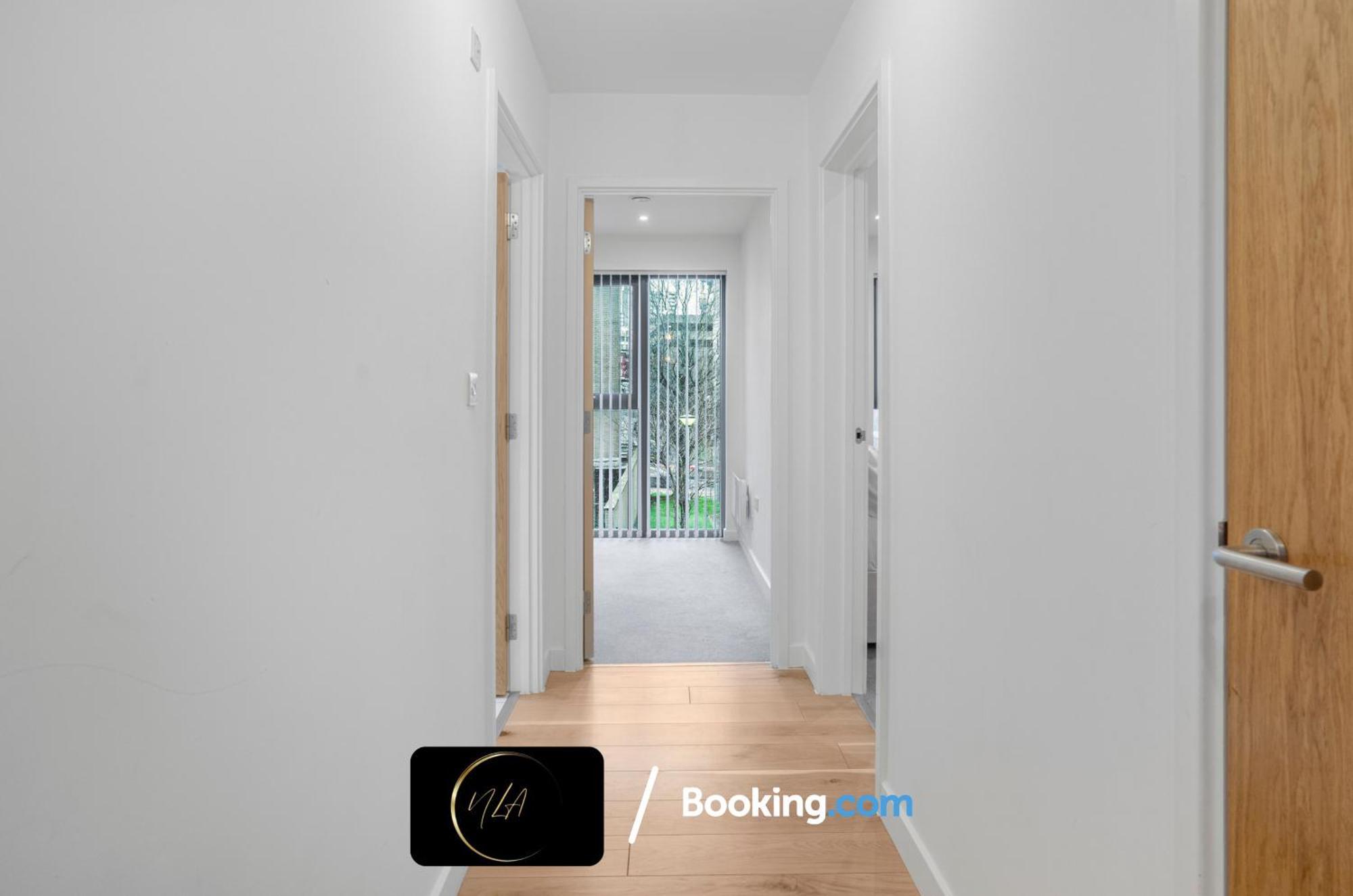 City Centre Apartment With Free Parking, 2 Bathrooms, Netflix And Wifi - Suitable For Contractors And Families - By Noor Luxury Accommodations Birmingham Eksteriør billede