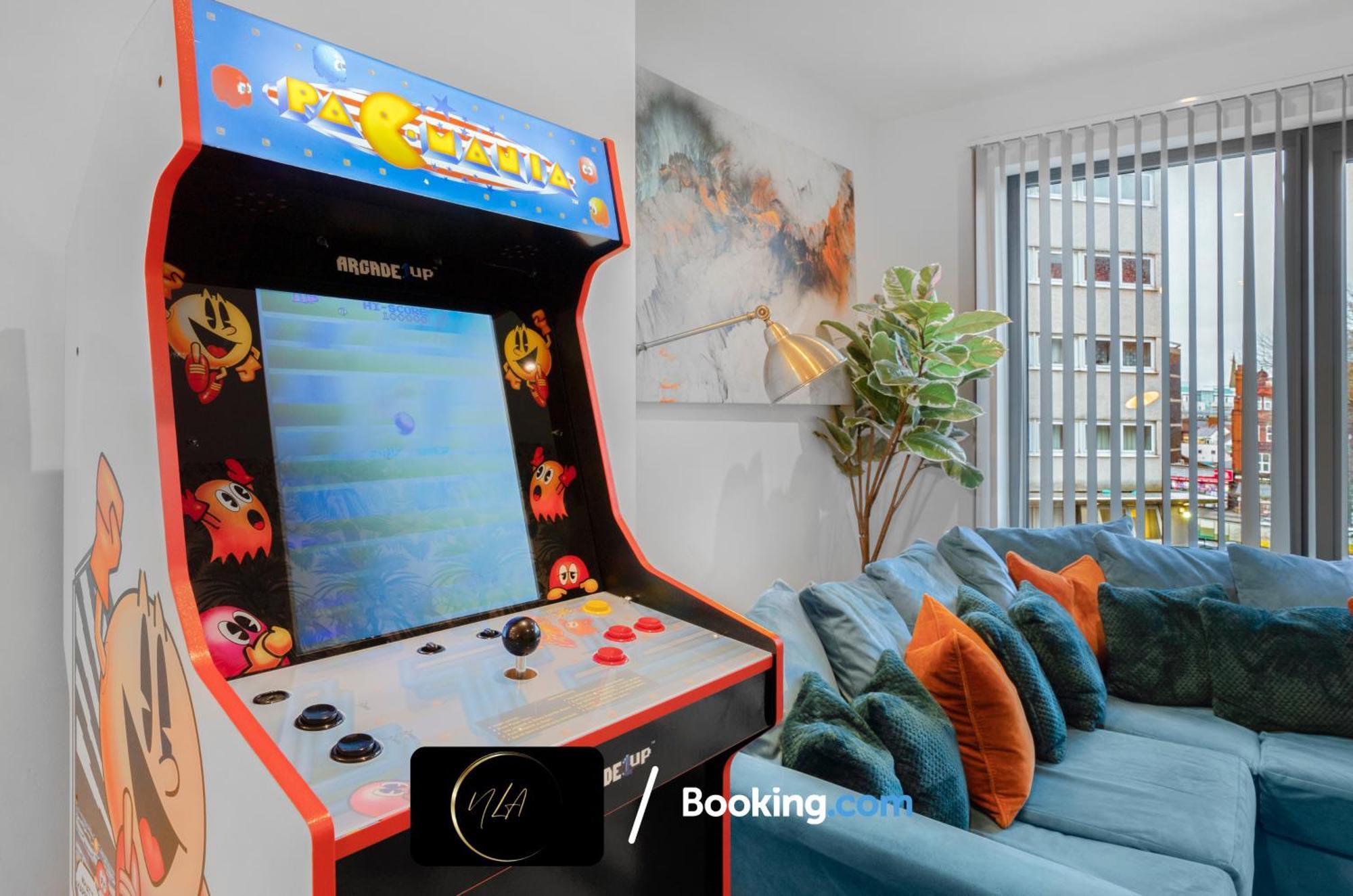 City Centre Apartment With Free Parking, 2 Bathrooms, Netflix And Wifi - Suitable For Contractors And Families - By Noor Luxury Accommodations Birmingham Eksteriør billede