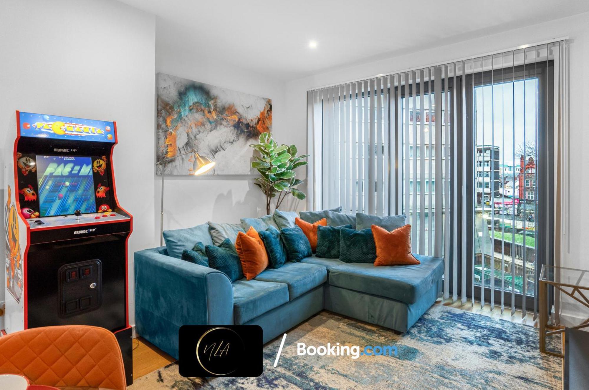 City Centre Apartment With Free Parking, 2 Bathrooms, Netflix And Wifi - Suitable For Contractors And Families - By Noor Luxury Accommodations Birmingham Eksteriør billede