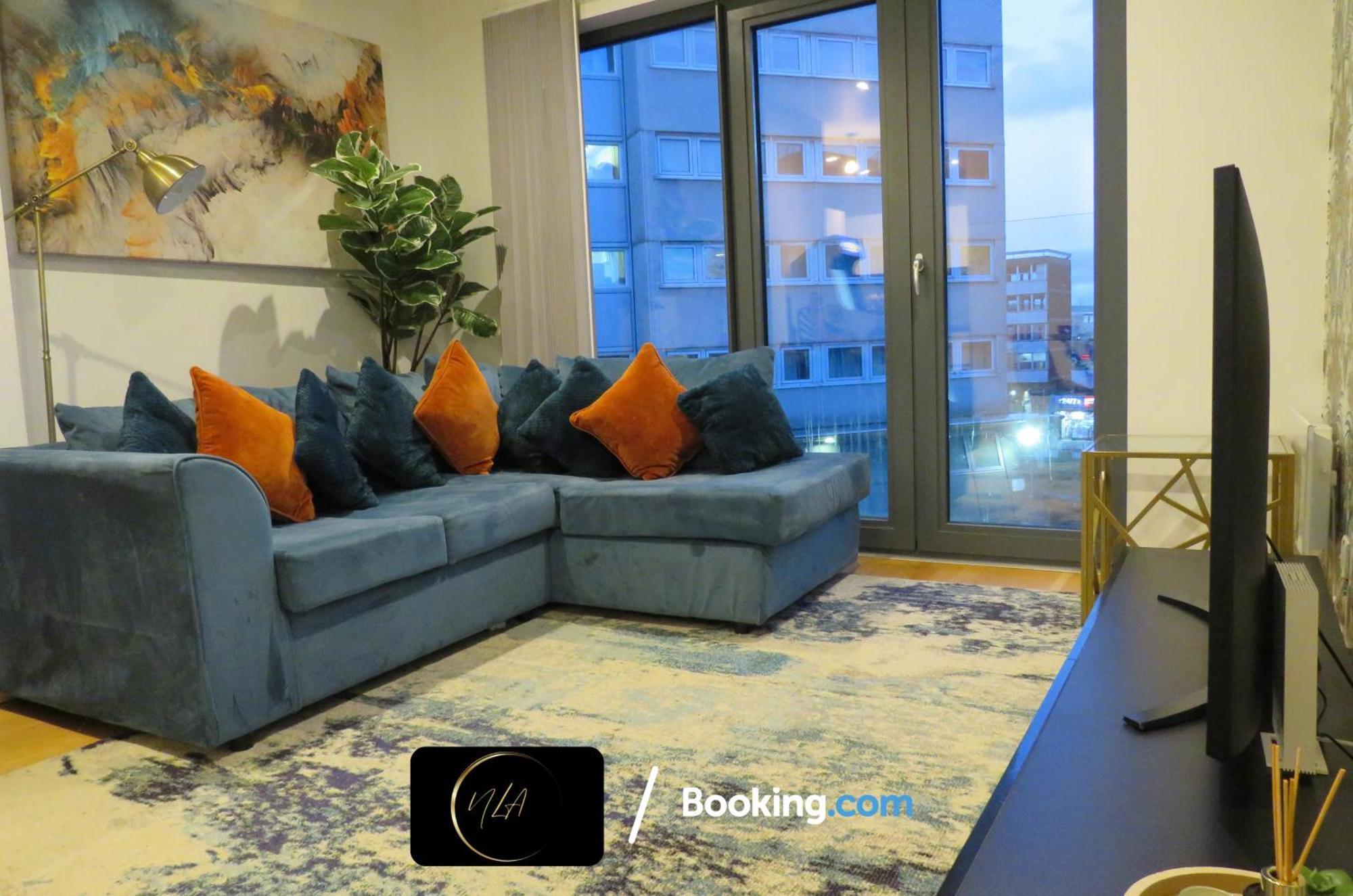 City Centre Apartment With Free Parking, 2 Bathrooms, Netflix And Wifi - Suitable For Contractors And Families - By Noor Luxury Accommodations Birmingham Eksteriør billede