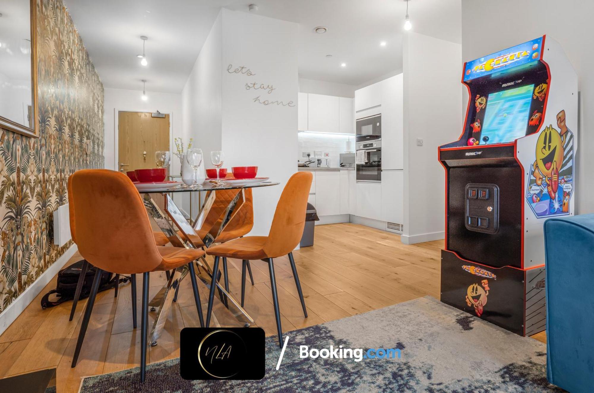 City Centre Apartment With Free Parking, 2 Bathrooms, Netflix And Wifi - Suitable For Contractors And Families - By Noor Luxury Accommodations Birmingham Eksteriør billede