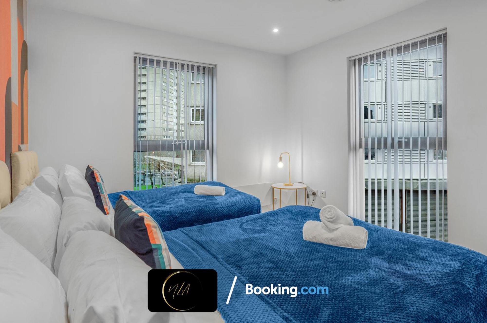 City Centre Apartment With Free Parking, 2 Bathrooms, Netflix And Wifi - Suitable For Contractors And Families - By Noor Luxury Accommodations Birmingham Eksteriør billede